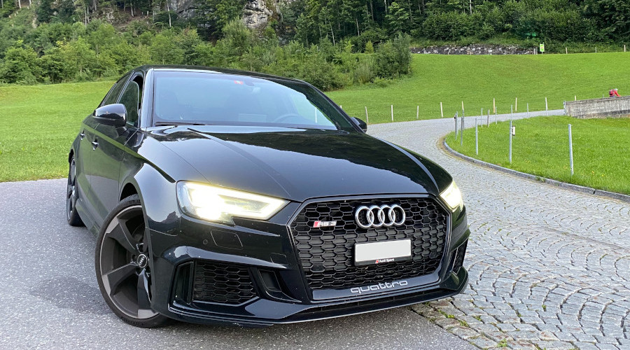 Audi RS3 ‐ «Blackbird»